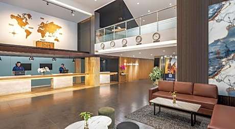 Ibis Gading Serpong Hotel