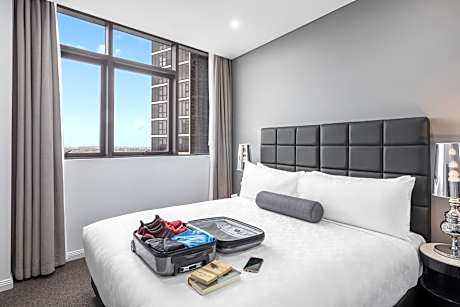 One Bedroom Sky Suite