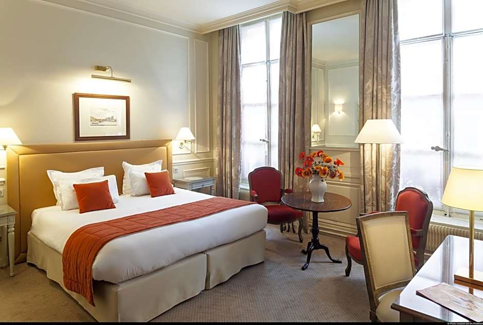 Hotel De L'Universite