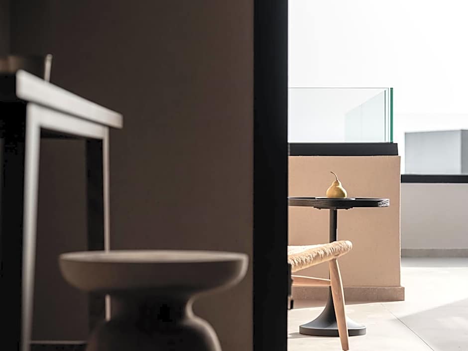 KYMANI Boutique Hotel & Suites