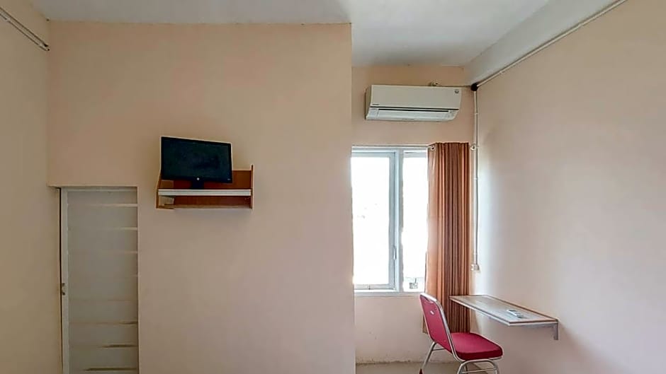 Artayya Puri 3 Syariah near Terminal Caruban Mitra RedDoorz