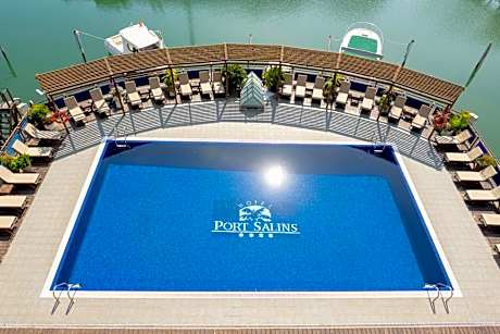 Hotel Port Salins by Pierre & Vacances