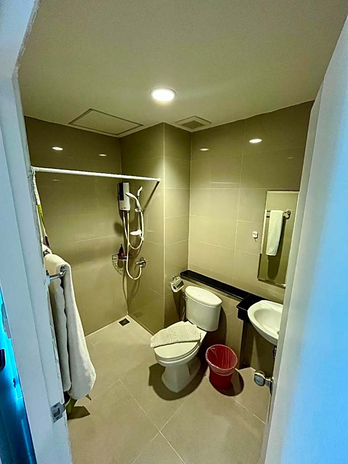 Des Res Hotel and Residence