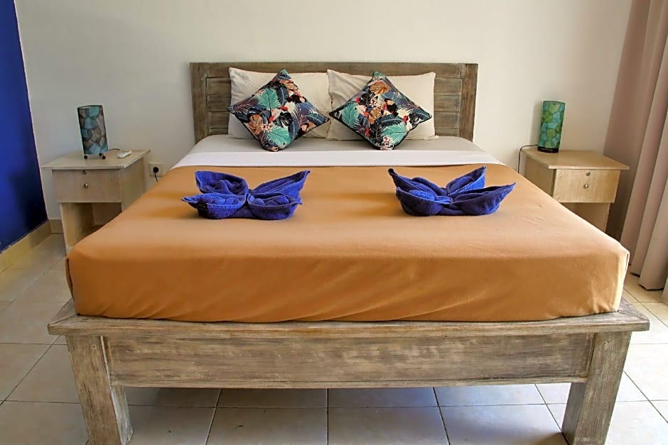 Hotel O Thomas Garden Place