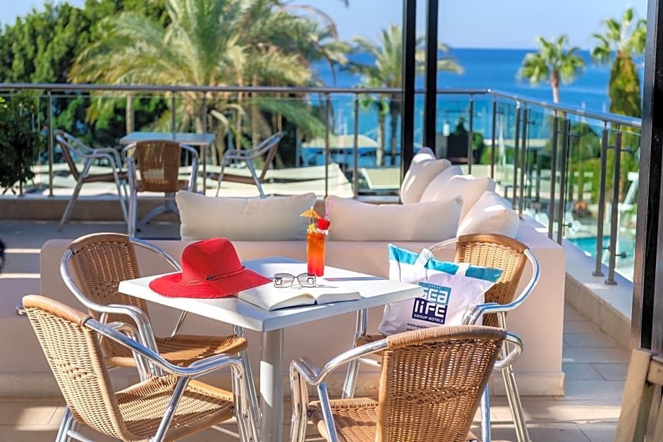 Sealife Buket Beach Hotel