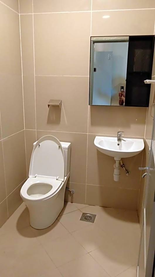 GRAND SRI MUADZAM HOTEL