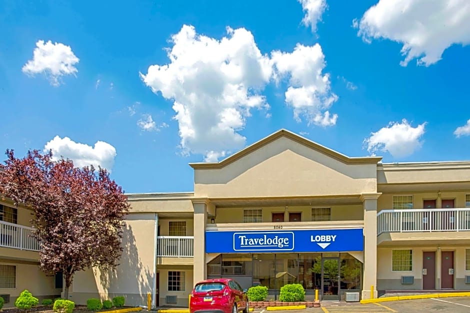 Travelodge by Wyndham Silver Spring