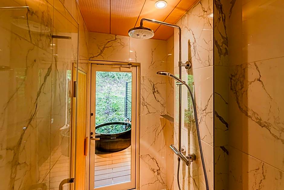 AWAUMI　富士・河口湖リゾート