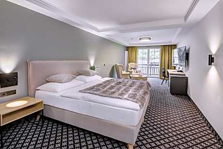 Superior Double Room with Balcony