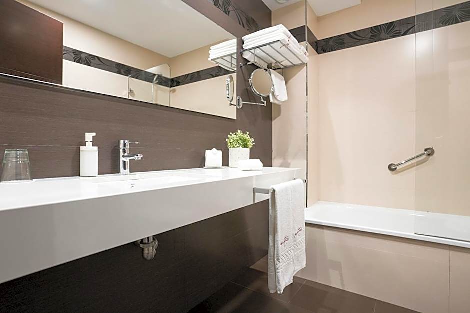Hotel Piramide 2