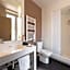 Hotel Mercure Paris Ouest Saint-Germain
