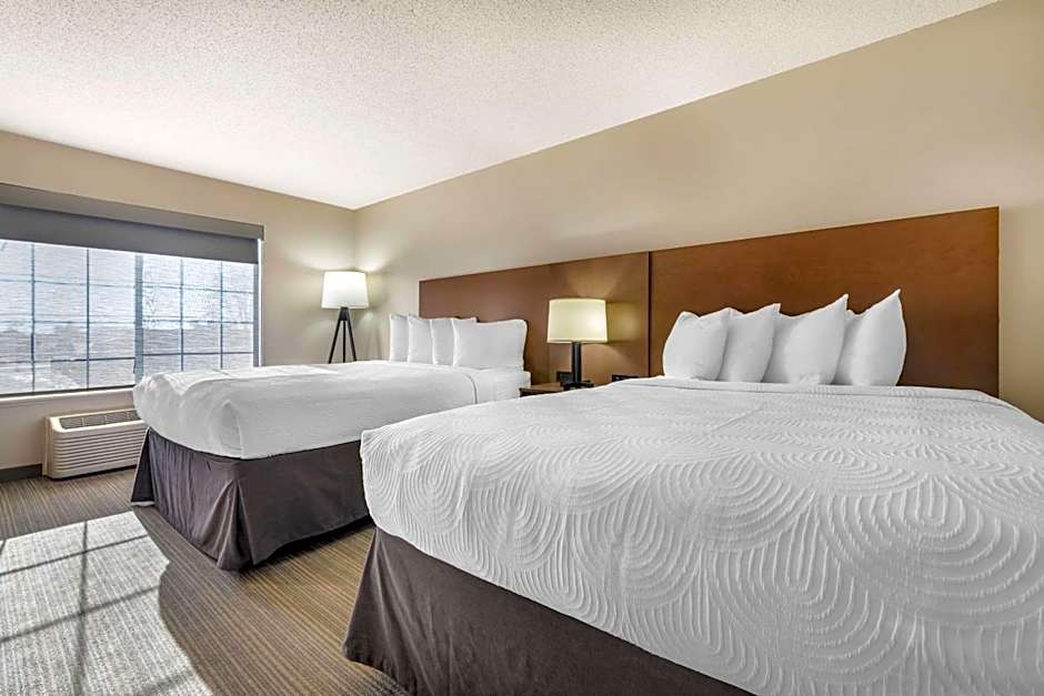 Country Inn & Suites by Radisson, Watertown, SD