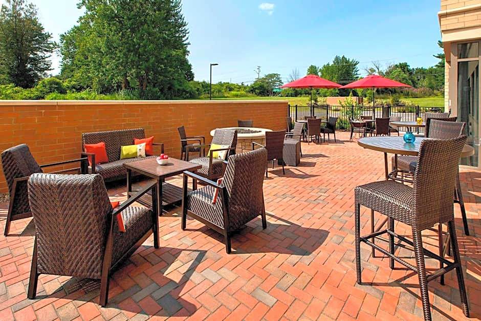 Fairfield Inn & Suites by Marriott Syracuse Carrier Circle