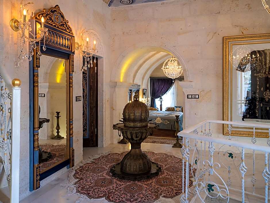 Elika Cave Suites & Spa