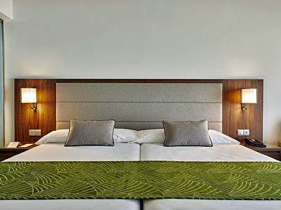 Riu Atoll - All Inclusive