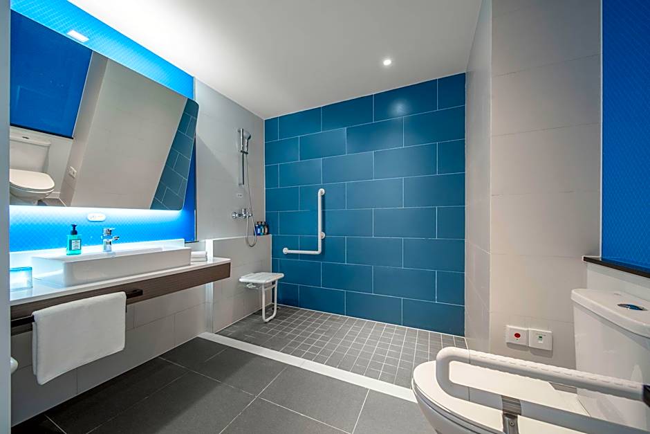 Holiday Inn Express Rongcheng Science and Technolo By IHG