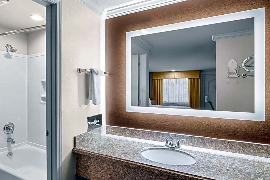 Best Western Skyline Motor Lodge