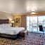 Best Western Plus Royal Oak Hotel