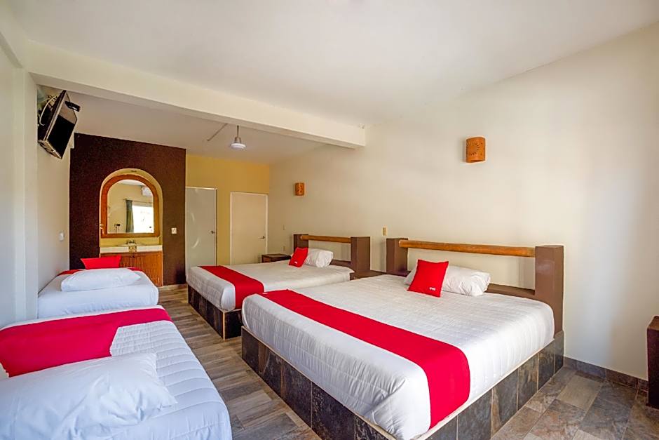 OYO Hotel Posada Lys, Zihuatanejo