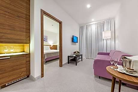 Comfort One Bedroom Suite