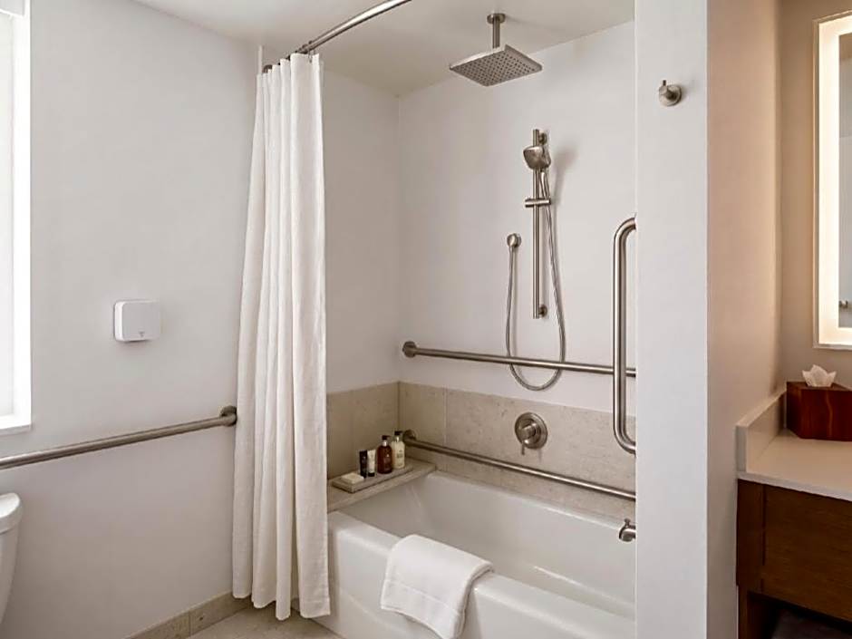 Roundhouse Suites