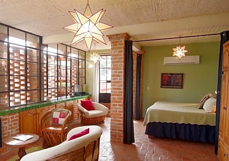 Superior King Room