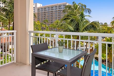 Villa, 2 Bedrooms, Balcony, Garden View (2 Double Beds)