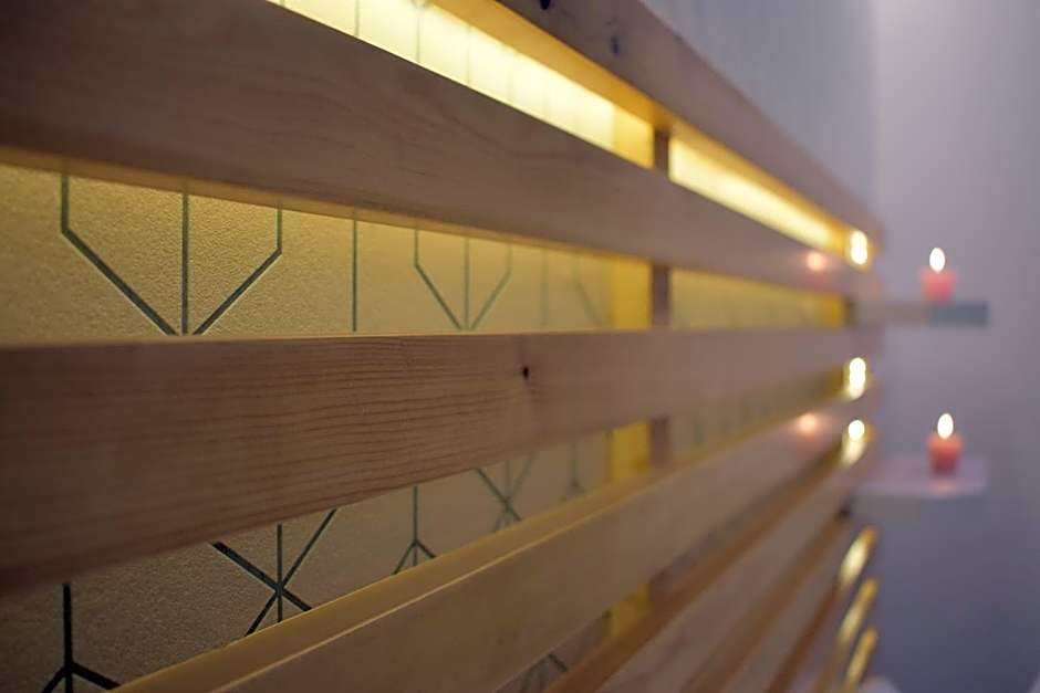 ATHENIAN MONTAZA HOTEL