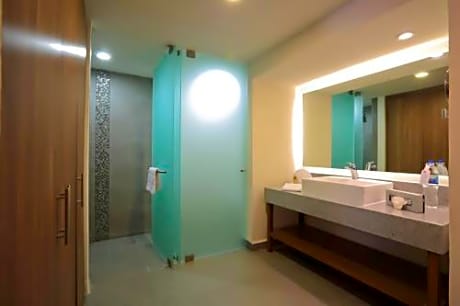 Triple Room with Garden View (3 adults + 1 Child)
