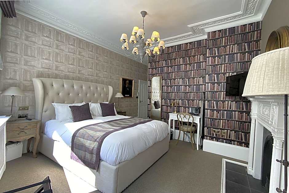 The Clerk & Well Pub and Rooms