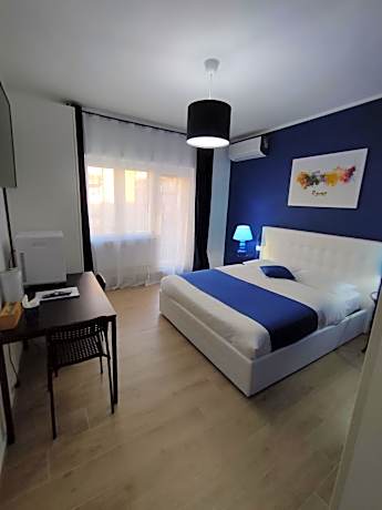 Queen Room with Balcony