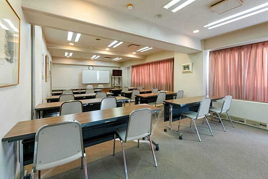 Tendo Central Hotel