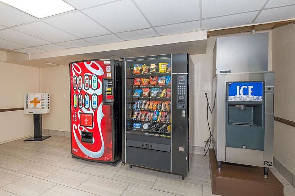 Red Roof Inn Knoxville Central - Papermill Road