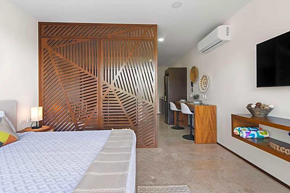 Menesse Tulum Hideaway - Elegant Bohemian Suite