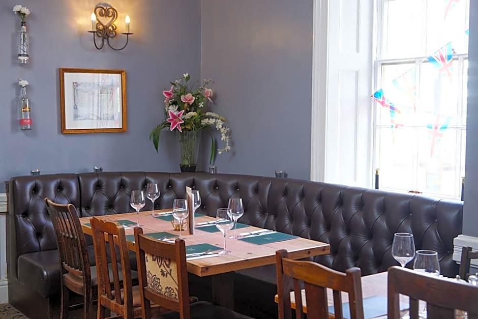 Kings Arms Hotel by Greene King Inns