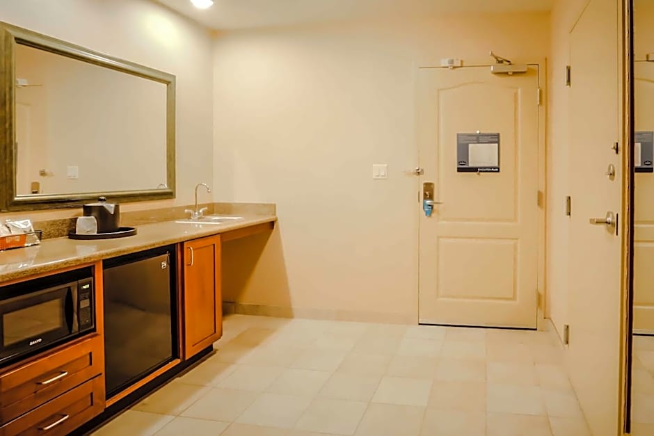 Hampton Inn By Hilton And Suites Tomball