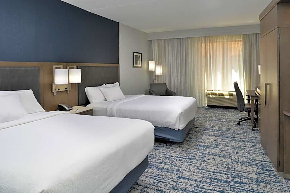 Courtyard by Marriott Wilmington Downtown/Historic District