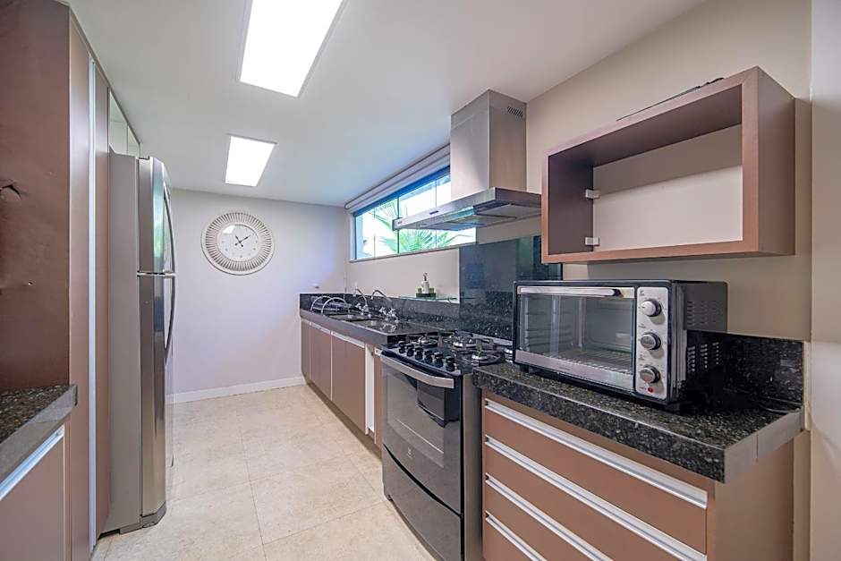 Bz58 Linda casa c/ Piscina privativa e vista lago