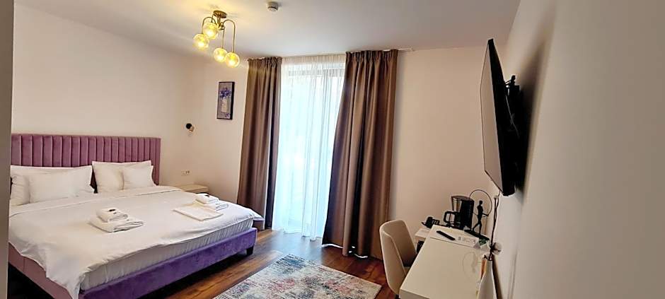 Hotel B4