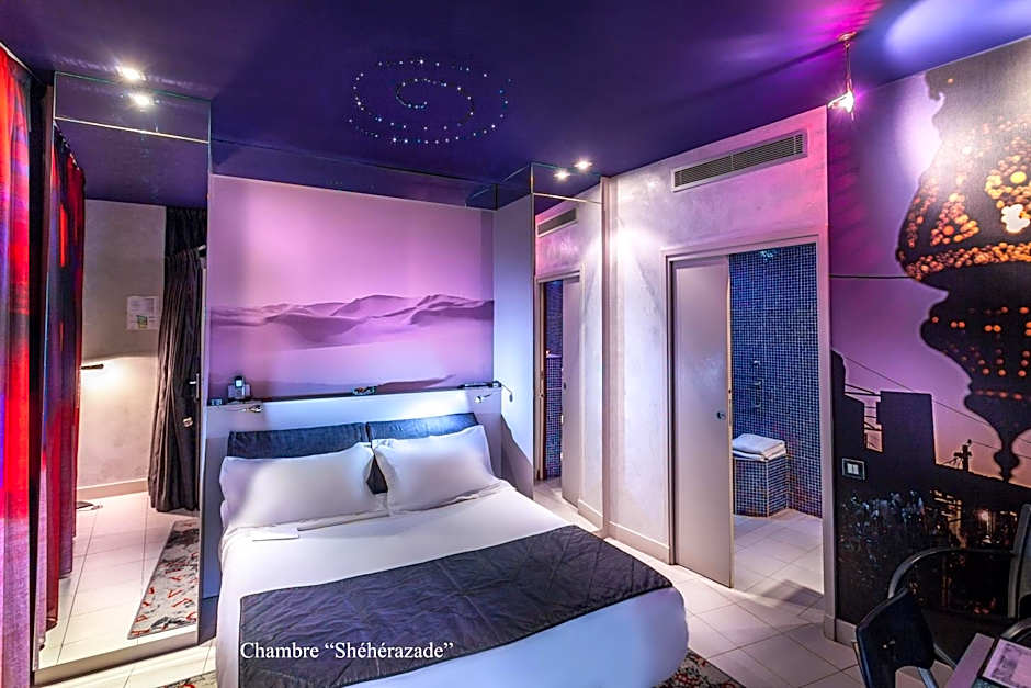 Apostrophe Hotel