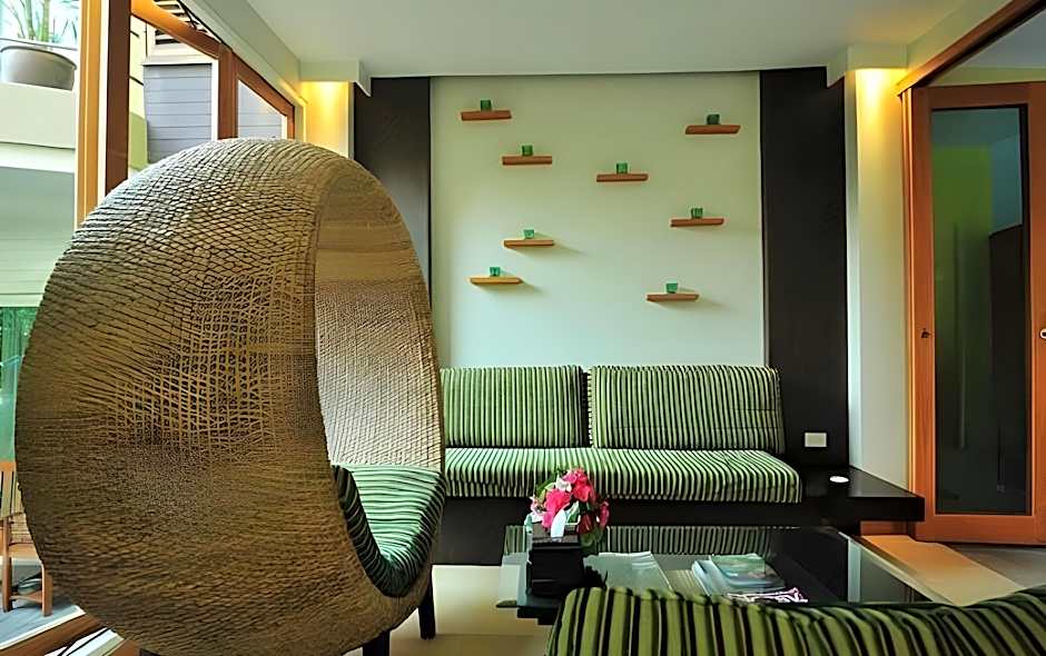 Hua Hin White Sand Hotel