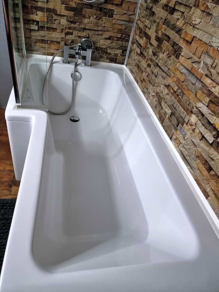 Castle Lodge - Brecon Beacons Accommodation