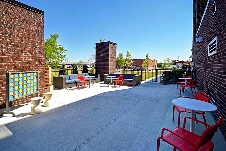 Tru By Hilton Sterling Heights Detroit