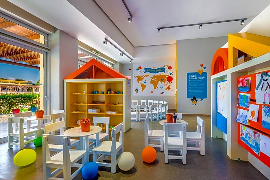 Kipriotis Maris Suites