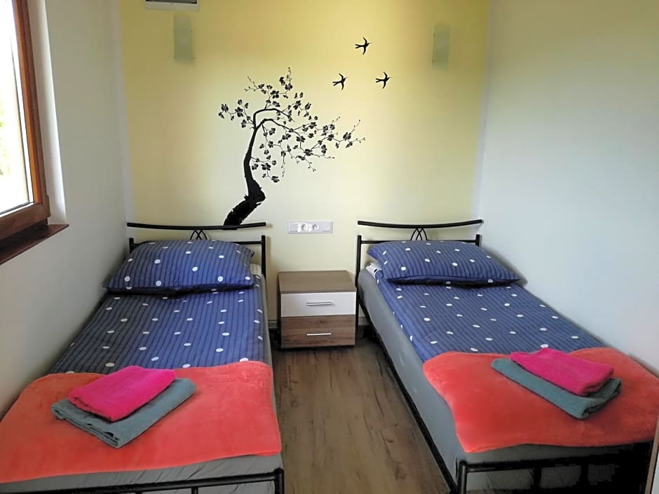 Natalia Rest domki & camp