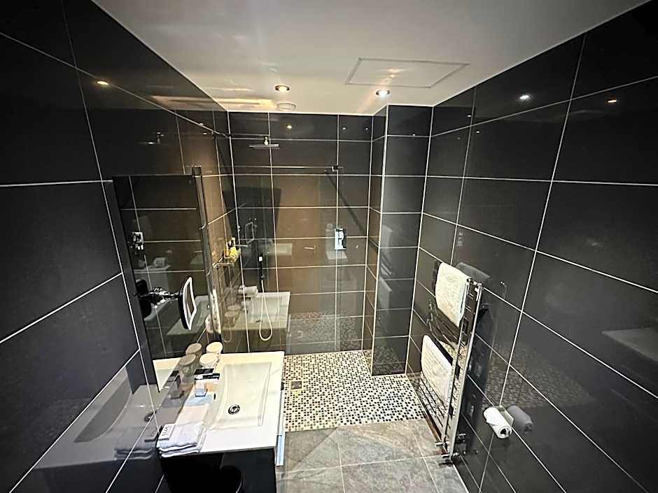 Halvard Apartments at Castletown