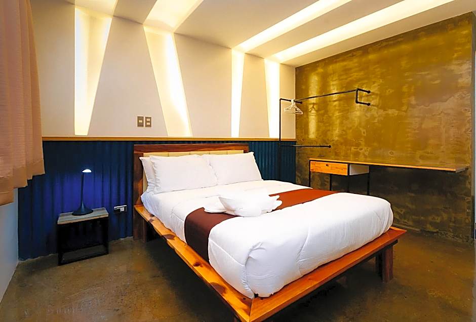 Estancia Roadside Inn by RedDoorz