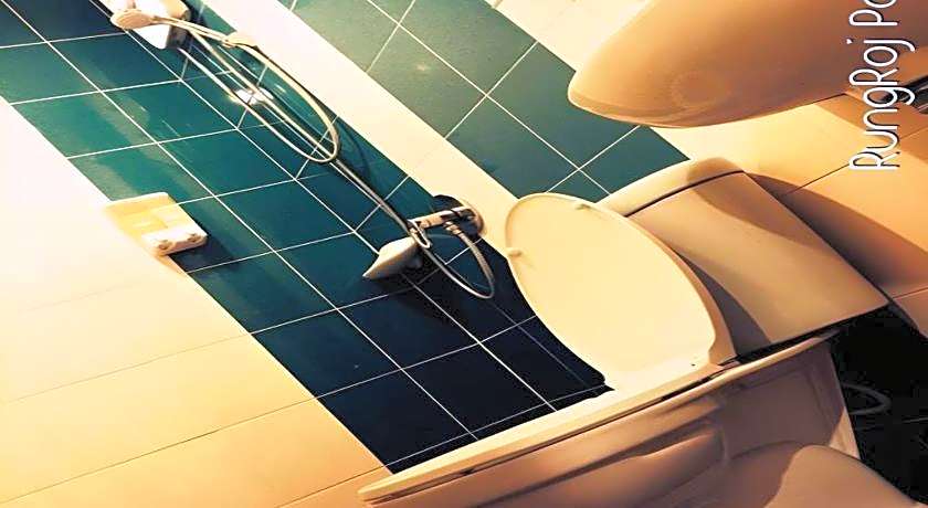 RungRoj Panich Hotel