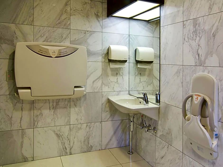 Toyoko Inn Fujieda Eki Kita-Guchi