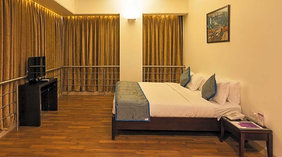 Hotel Chaitali - Pure Veg